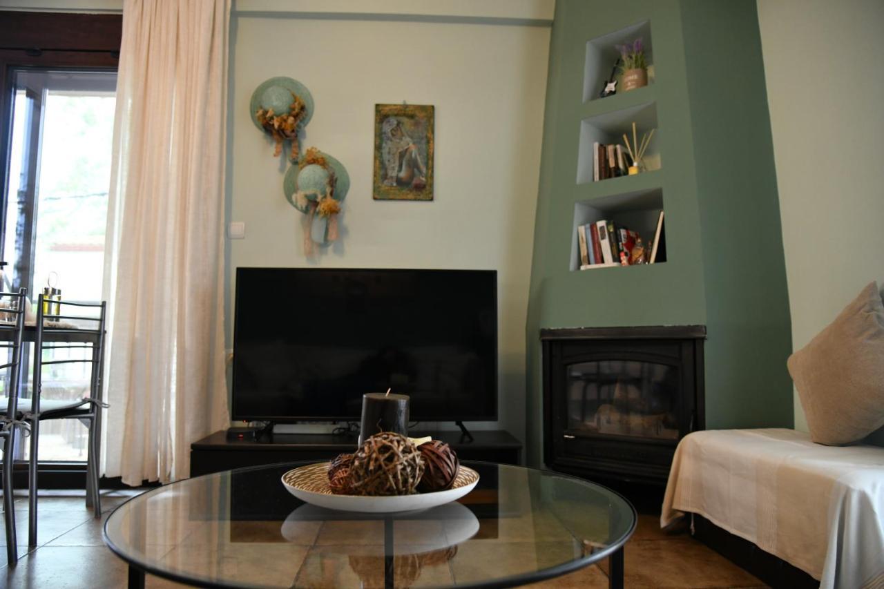 Anastasia Peraía Extérieur photo
